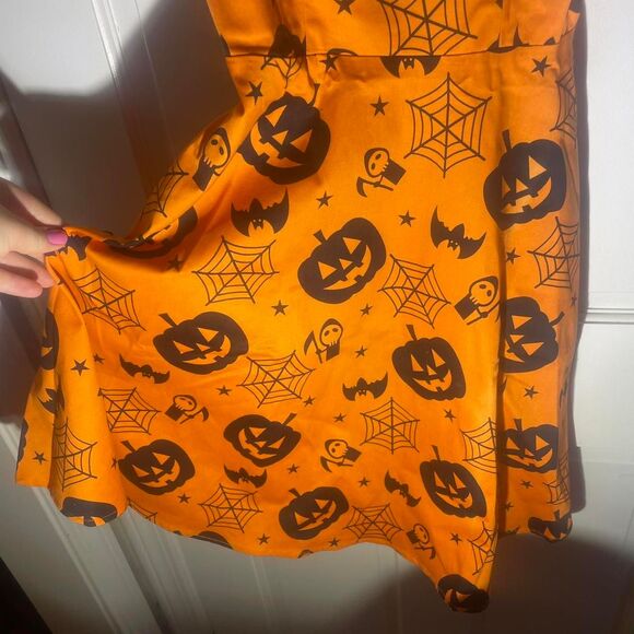 NWOT Women's Halloween Dress Orange Black Dress Pumpkin Spiderweb Mini Goobgs - Picture 4 of 9